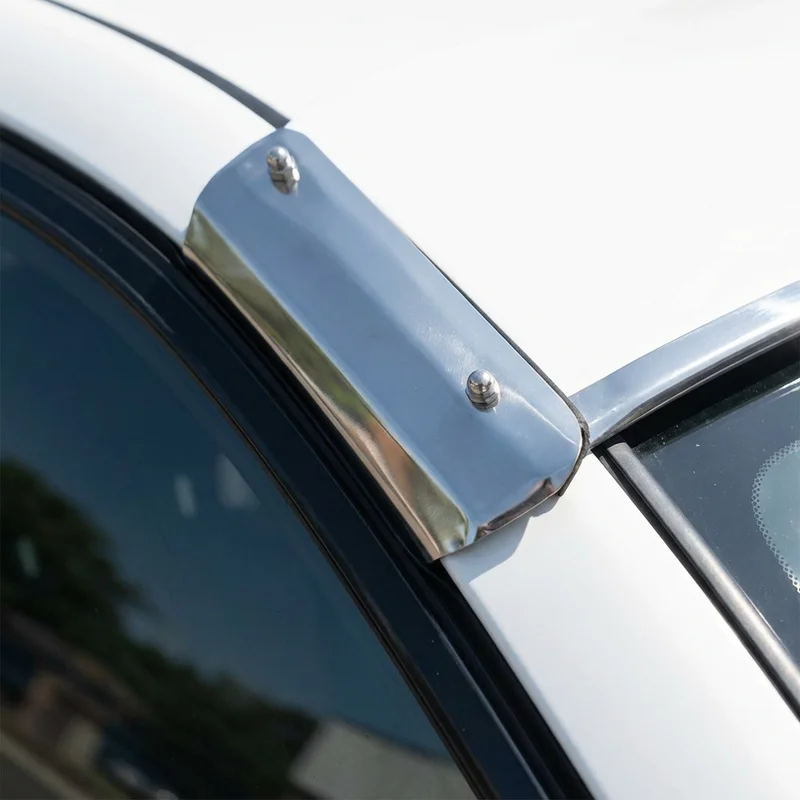 Lincoln Navigator Sunvisor Mounting Bracket Kit (1998 - 2025) - 1