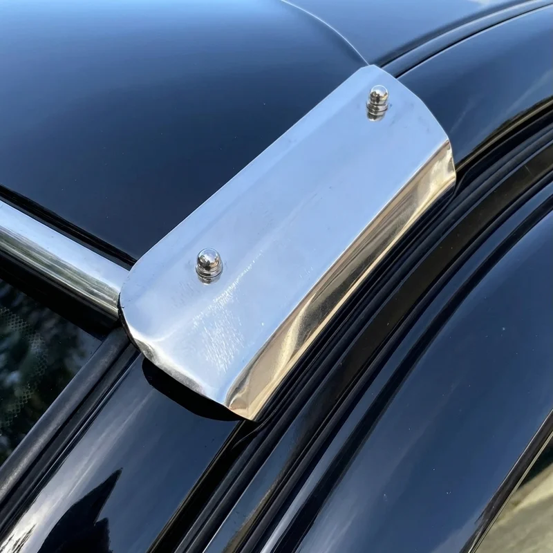 Mack Anthem Sunvisor Mounting Bracket Kit (2018 - 2021) - 1