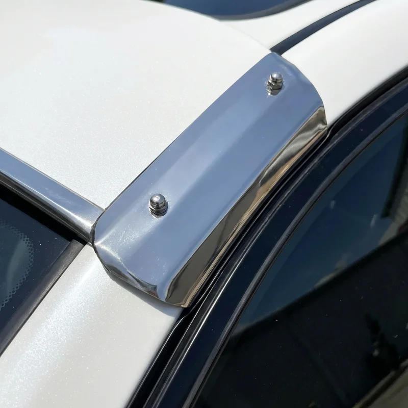 Mack CXP Sunvisor Mounting Bracket Kit (2006 - 2007) - 1