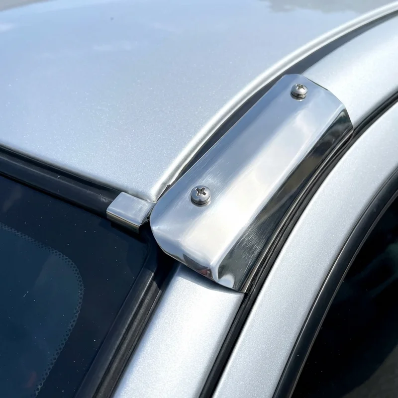 Mack LE Sunvisor Mounting Bracket Kit (1995 - 2007) - 1