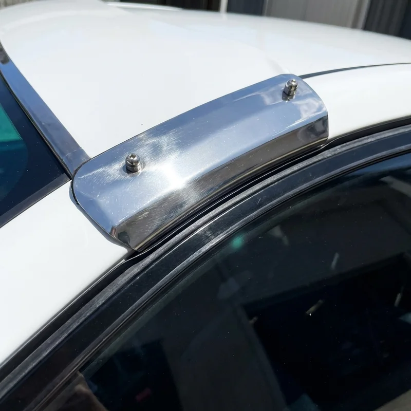 Mack LR Sunvisor Mounting Bracket Kit (2019 - 2020) - 1