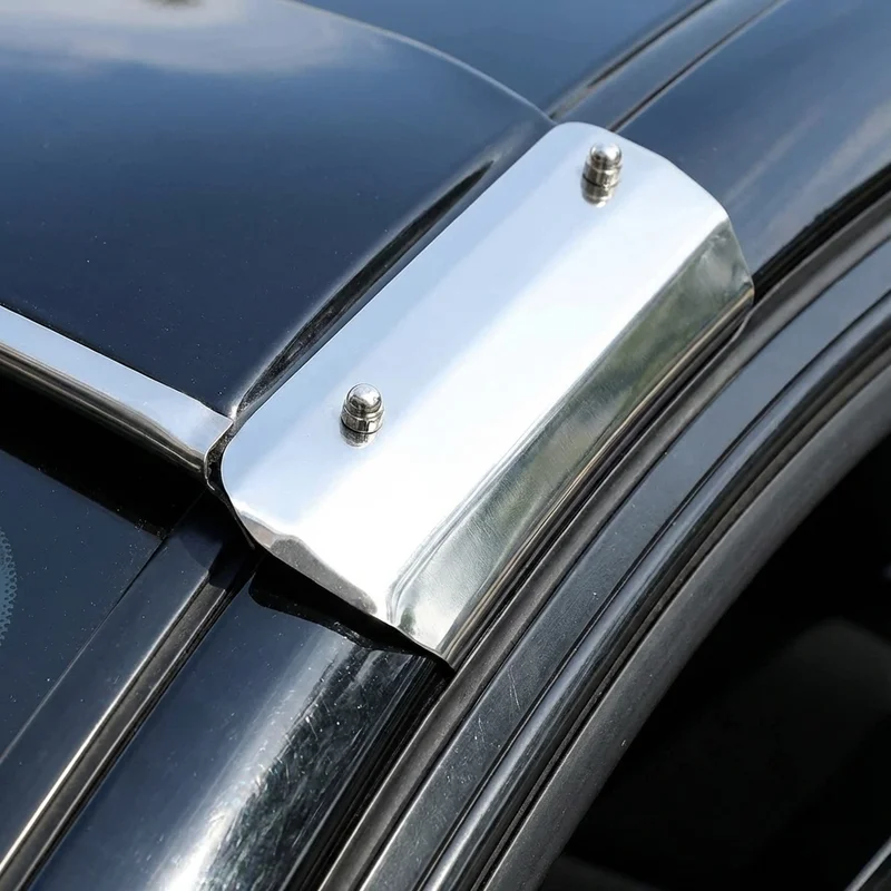 Zestaw uchwytów montażowych do osłony Maserati 228i (1989 - 1990) - 1