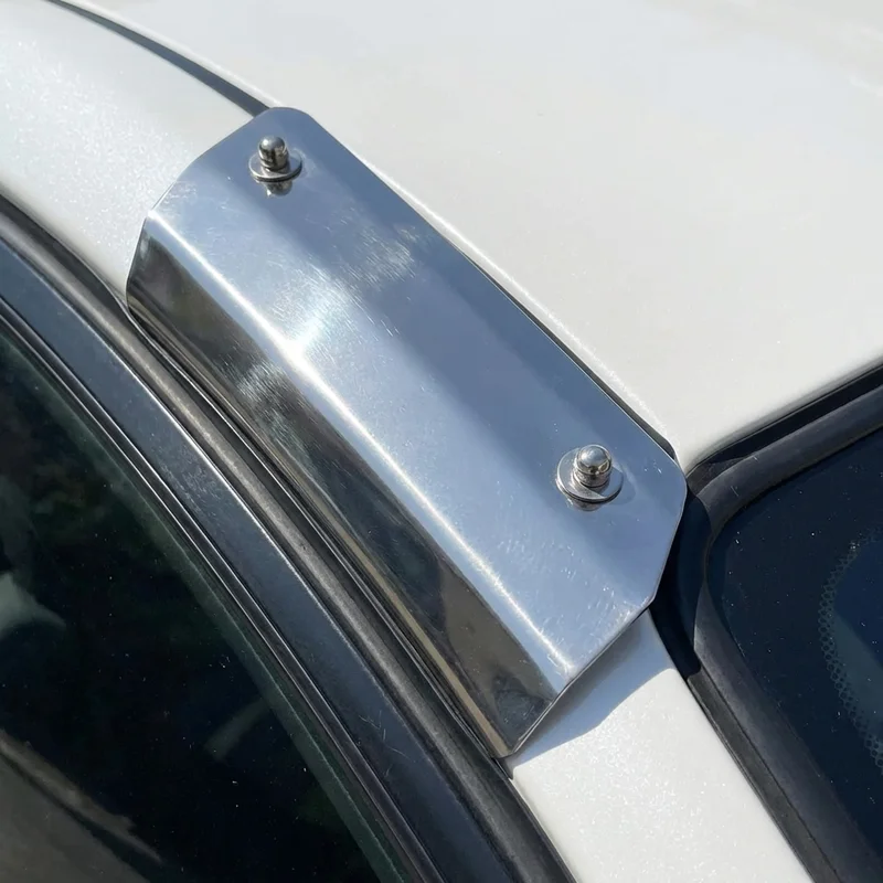 Maserati GranSport Sunvisor Mounting Bracket Kit (2005 - 2007) - 1