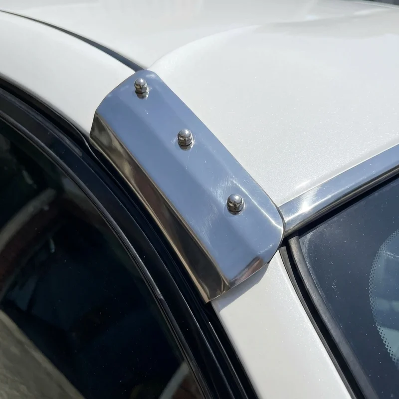 Kit de Fixation Pare-Soleil Mercedes Benz C63 AMG (2008 - 2021) - 1