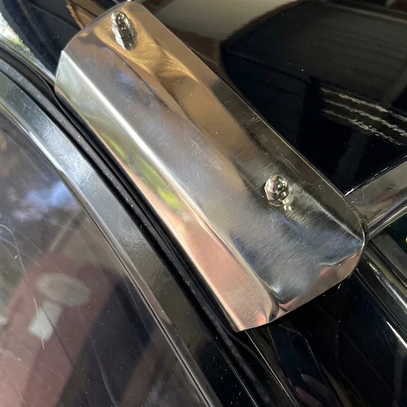 Mercury Montego visiiri kinnituskomplekt (1968 - 2007) - 1