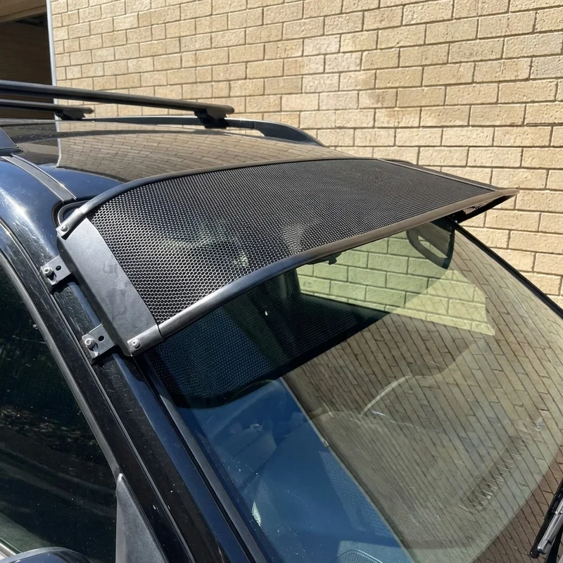 Mitsubishi Endeavor Mesh Windscreen Sunvisor (2004 - 2011) - 1