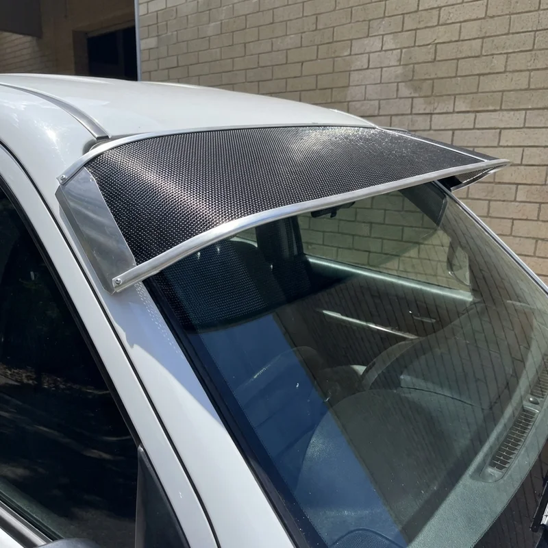 Newmar Super Star Mesh Windscreen Sunvisor (2020 - 2023) - 1