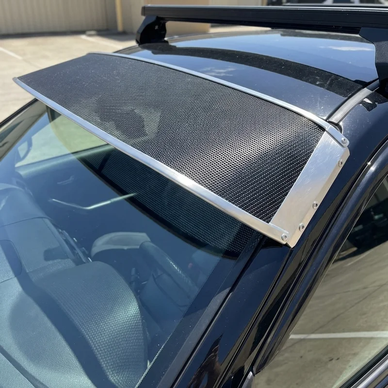 Nissan 210 Netz-Windschutzscheiben-Sonnenblende (1979 - 1982) - 1