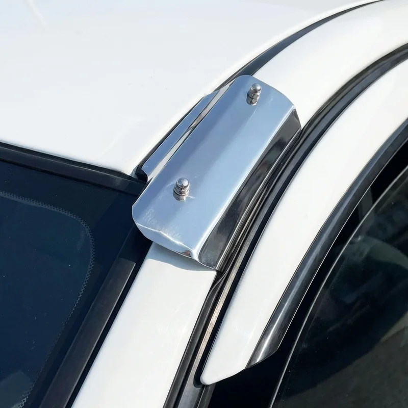 Nissan Almera Sunvisor Mounting Bracket Kit (2001 - 2005) - 1