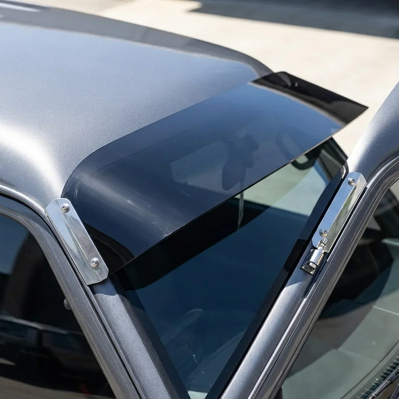 Nissan Armada Solid Acrylic Windscreen Sunvisor (2005 - 2025) - 1