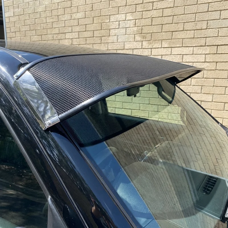 Visera de Malla para Parabrisas Nissan March (2012 - 2022) - 1