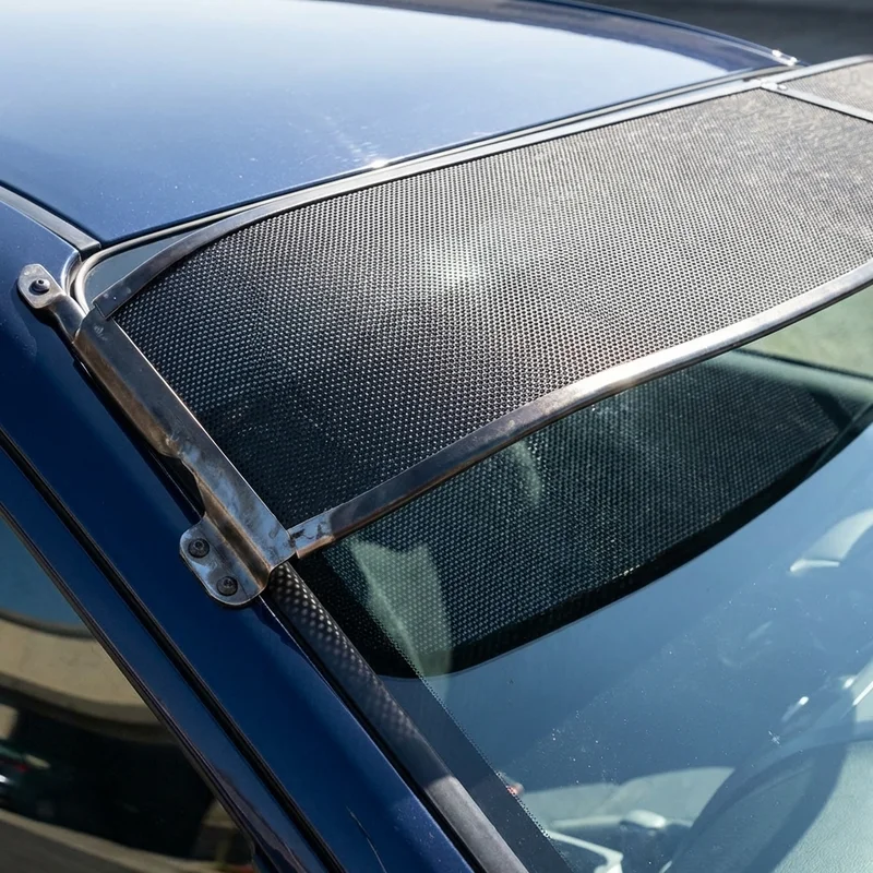 Nissan Note Mesh Windscreen Sunvisor (2014 - 2019) - 1