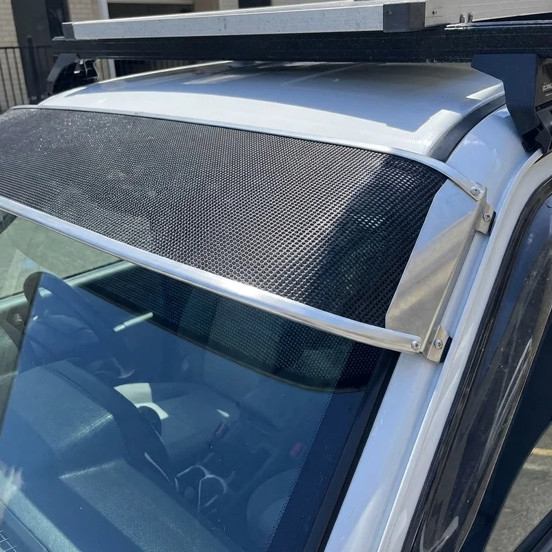 บังแดดกระจกหน้ารถแบบตาข่าย Nissan Rogue (2008 - 2025) - 1