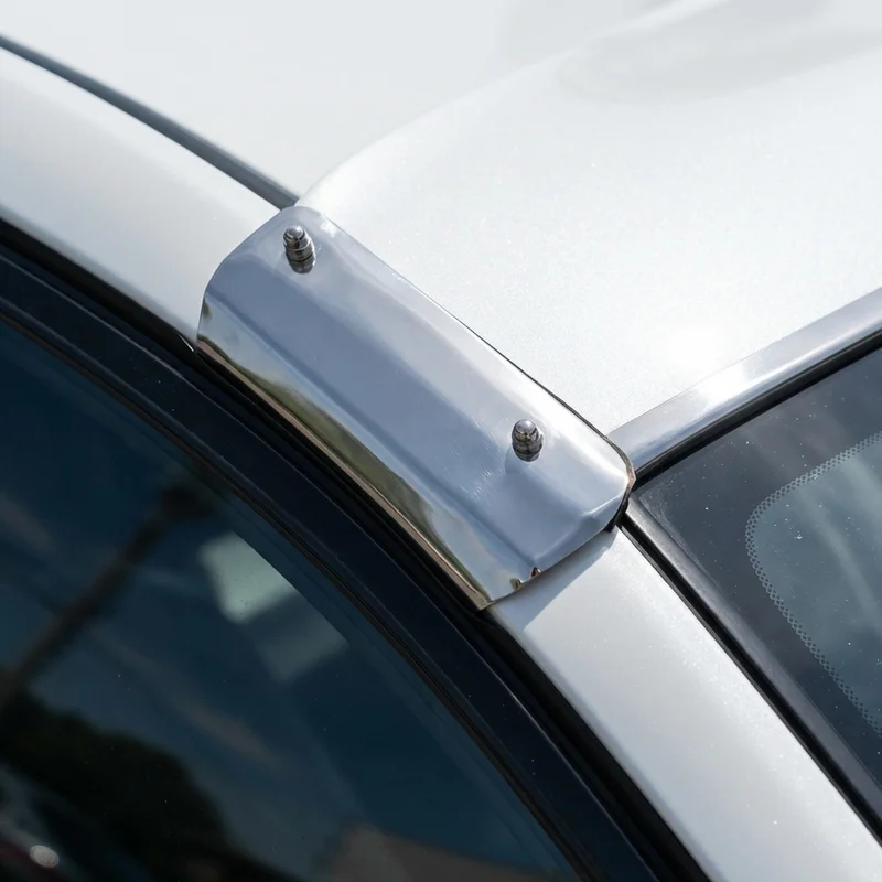 Nissan Stanza Sonnenblenden-Halterungsset (1982 - 1992) - 1