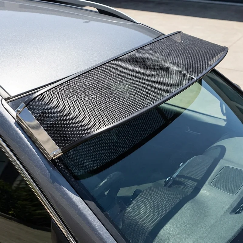 Nissan Xterra Mesh Windscreen Sunvisor (2000 - 2015) - 1