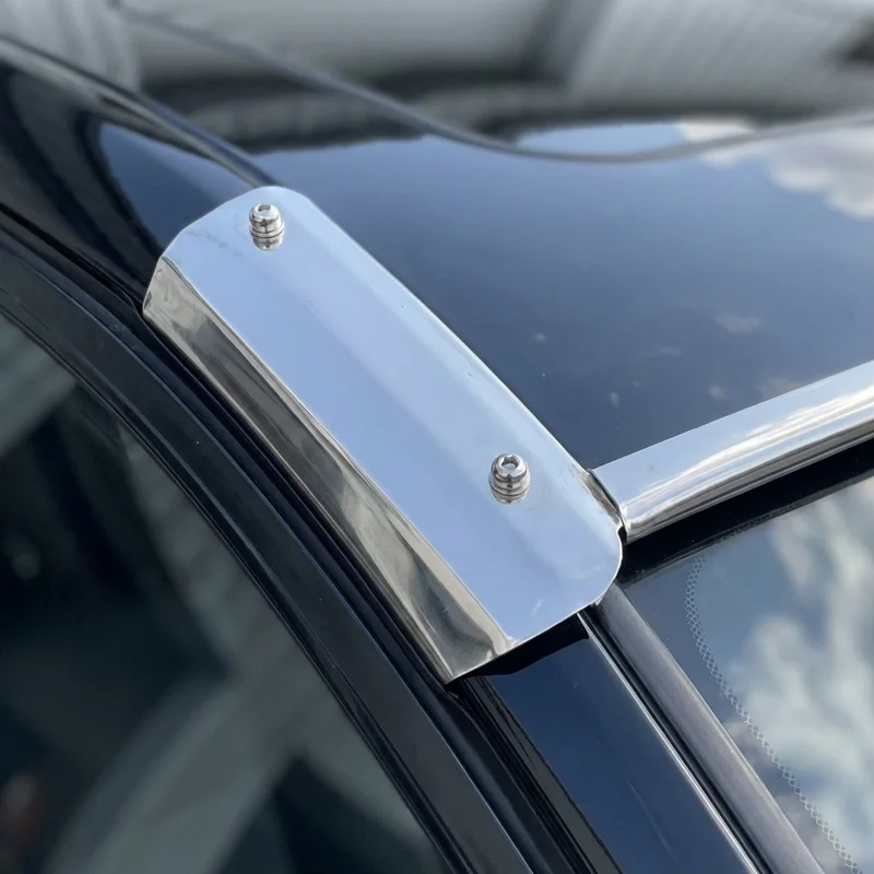 Oldsmobile Intrigue Sunvisor Mounting Bracket Kit (1998 - 2002) - 1