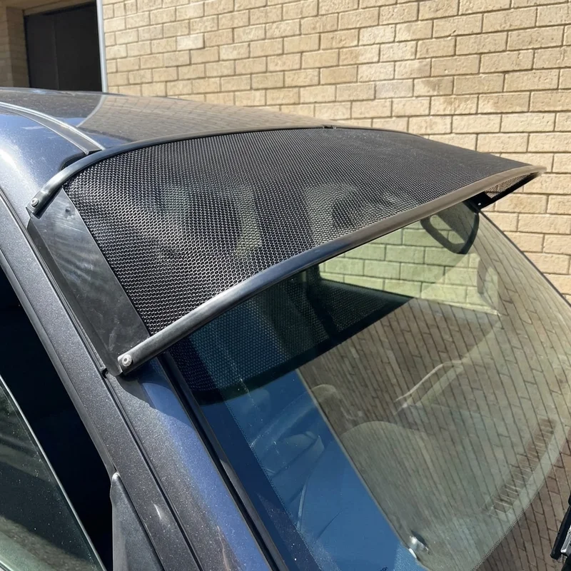 Peterbilt 270 Mesh Windscreen Sunvisor (2001 - 2003) - 1