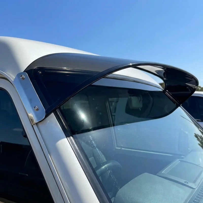 Peterbilt 270 Solid Acrylic Windscreen Sunvisor (2001 - 2003) - 1