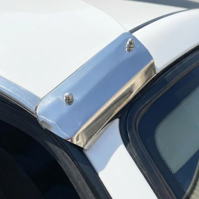 Peterbilt 335 Sunvisor Mounting Bracket Kit (2005 - 2010) - 1