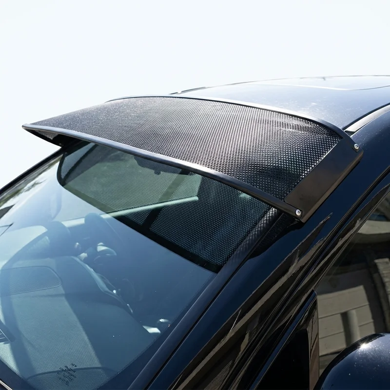 Peterbilt 567 Mesh Windscreen Sunvisor (2014 - 2022) - 1