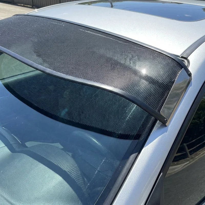 Peugeot Partner Mesh Windscreen Sunvisor (2003 - 2022) - 1