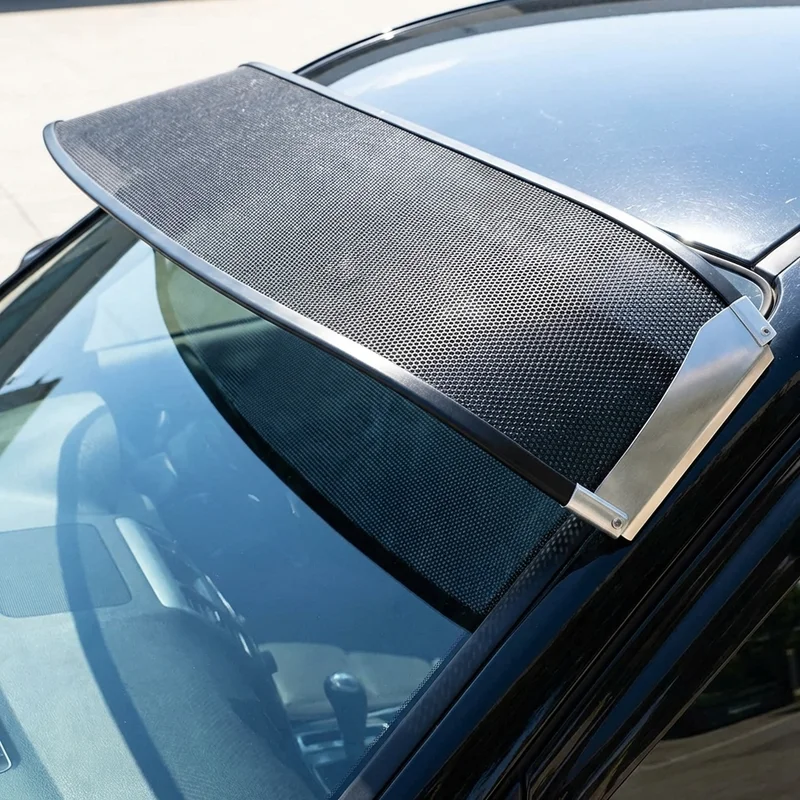 Plymouth Voyager Mesh Windscreen Sunvisor (1984 - 2000) - 1