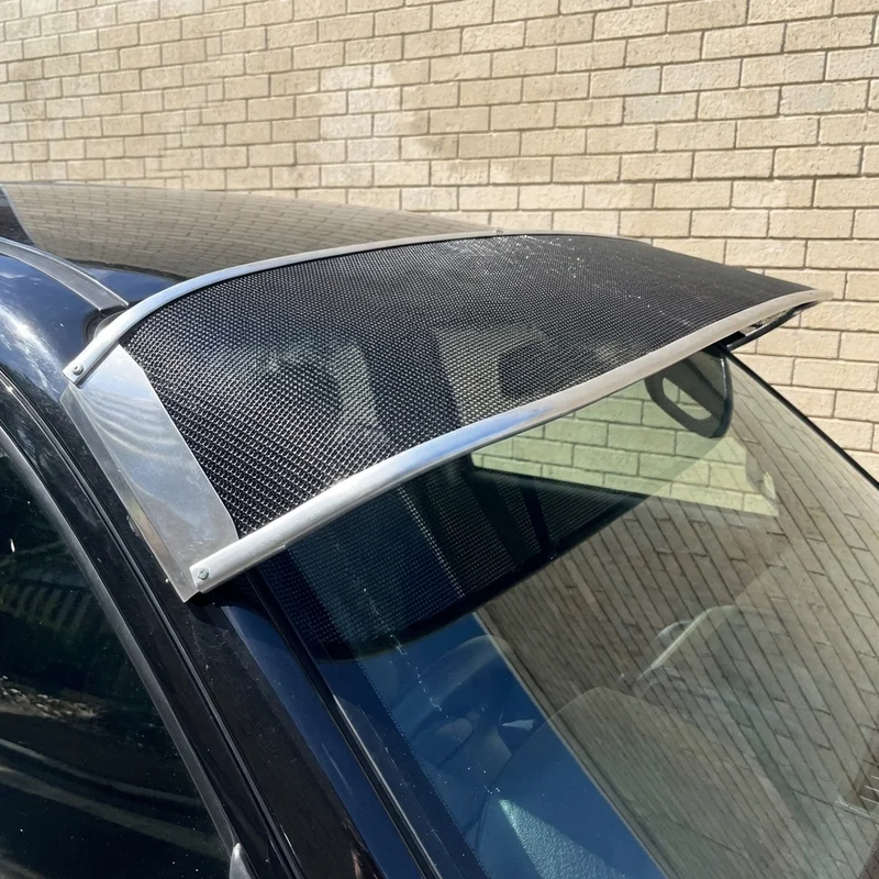 Pontiac Catalina Mesh Windscreen Sunvisor (1958 - 1981) - 1