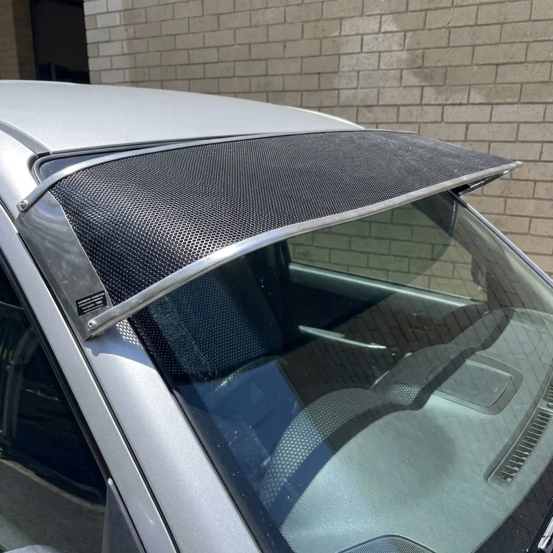 Pontiac G8 Mesh Windscreen Sunvisor (2008 - 2009) - 1