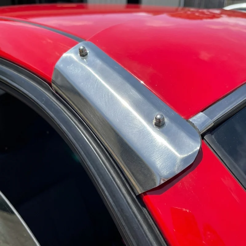 Pontiac J2000 Sunbird Sunvisor Mounting Bracket Kit (1984 - 1985) - 1