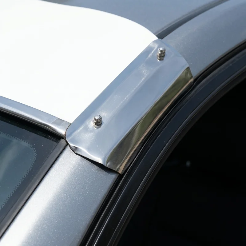 Pontiac Matiz Sunvisor Mounting Bracket Kit (2004 - 2010) - 1