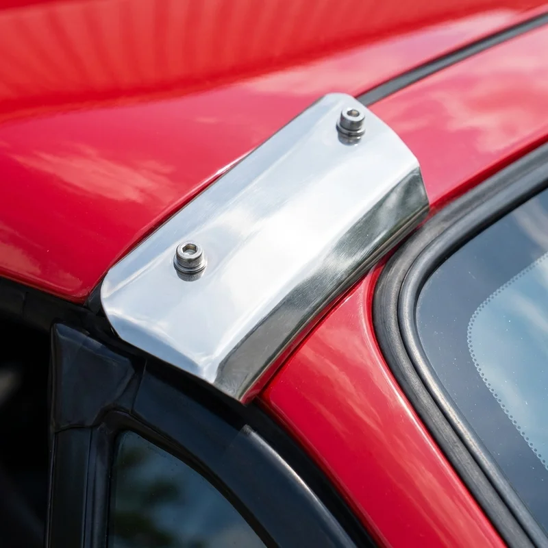 Pontiac Phoenix Cruiser Sunvisor Mounting Bracket Kit (2006 - 2012) - 1