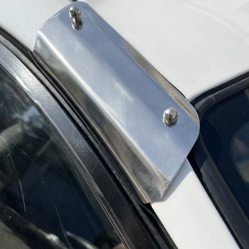 Pontiac Torrent Sunvisor Mounting Bracket Kit (2006 - 2009) - 1