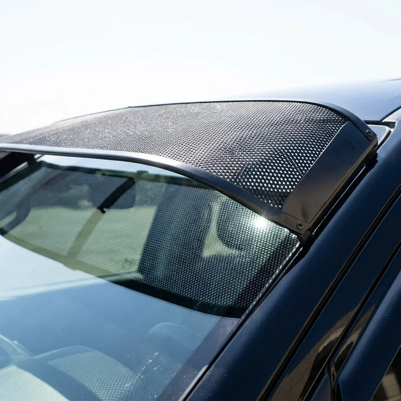 Pontiac Wave5 Mesh Windscreen Sunvisor (2005 - 2007) - 1