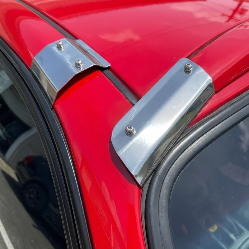 Porsche Macan skydelio tvirtinimo kronšteinų rinkinys (2015 - 2025) - 1