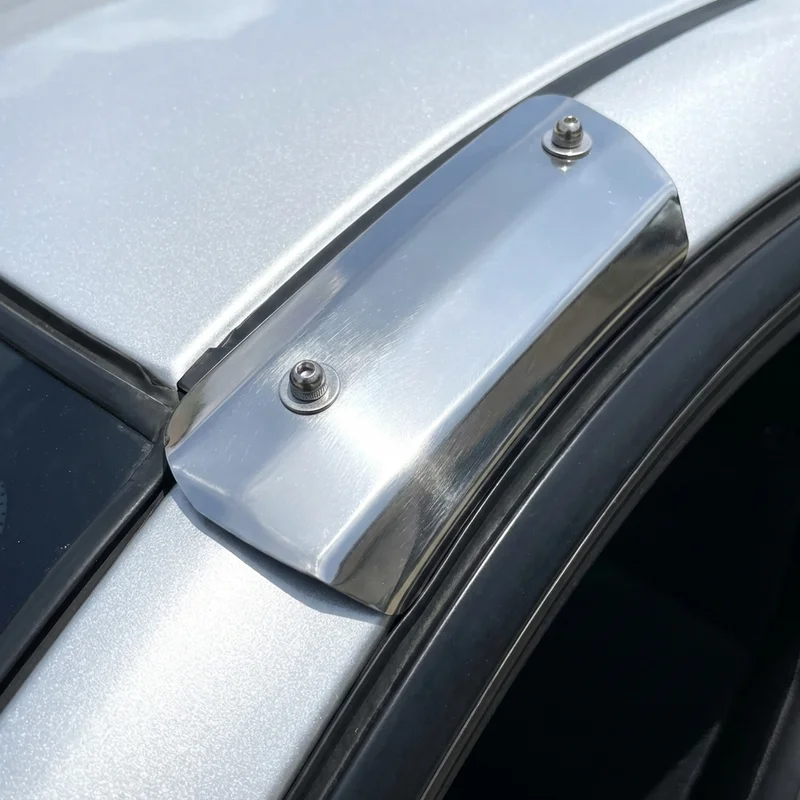 Renault Clio Sunvisor Mounting Bracket Kit (2002 - 2005) - 1