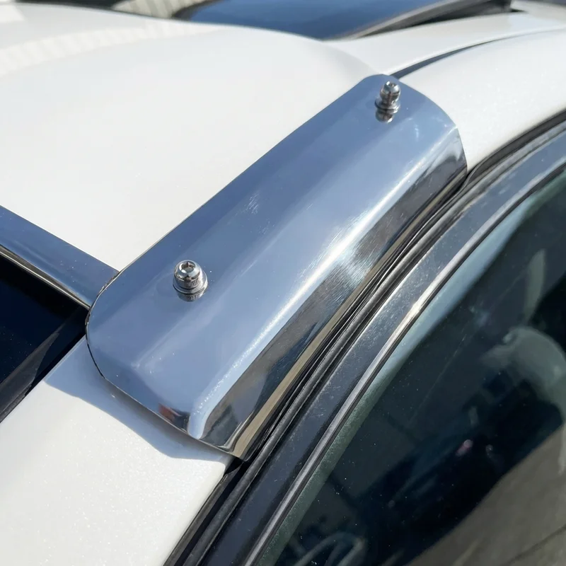 Renault KWID Sunvisor Mounting Bracket Kit (2019 - 2020) - 1