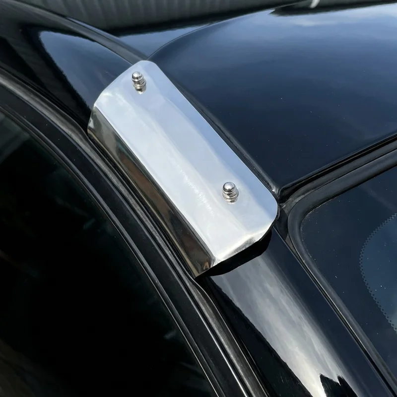 Renault R5 Sunvisor Mounting Bracket Kit (1976 - 1986) - 1