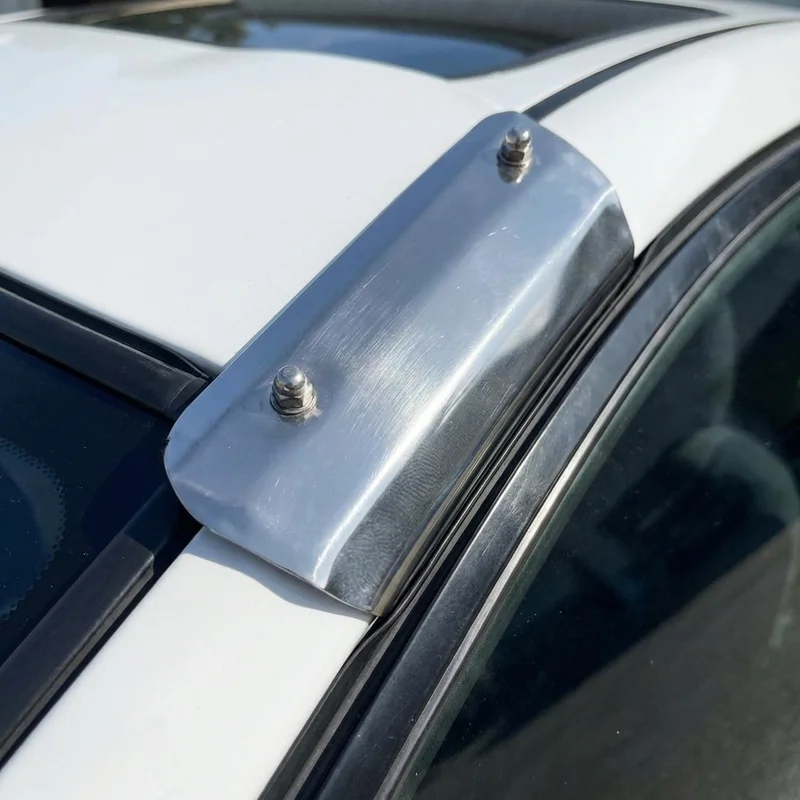 Renegade Villagio visiiri kinnituskomplekt (2019 - 2023) - 1