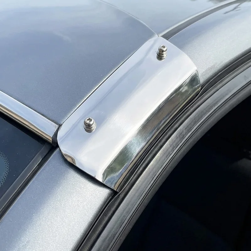 Saab 9 5 Sunvisor Mounting Bracket Kit (1999 - 2011) - 1