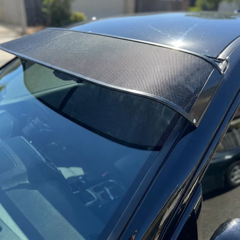 Saturn L100 Mesh Windscreen Sunvisor (2001 - 2002) - 1