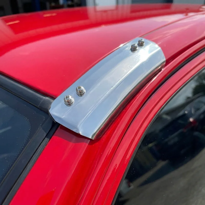 Saturn L200 Sunvisor Mounting Bracket Kit (2001 - 2003) - 1