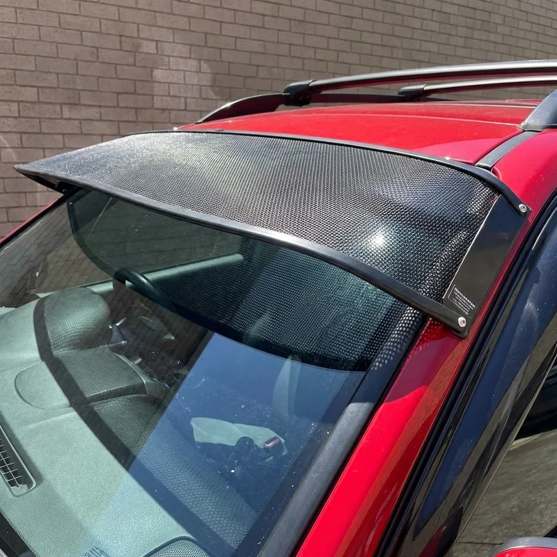 Saturn LW200 Mesh Windscreen Sunvisor (2001 - 2003) - 1