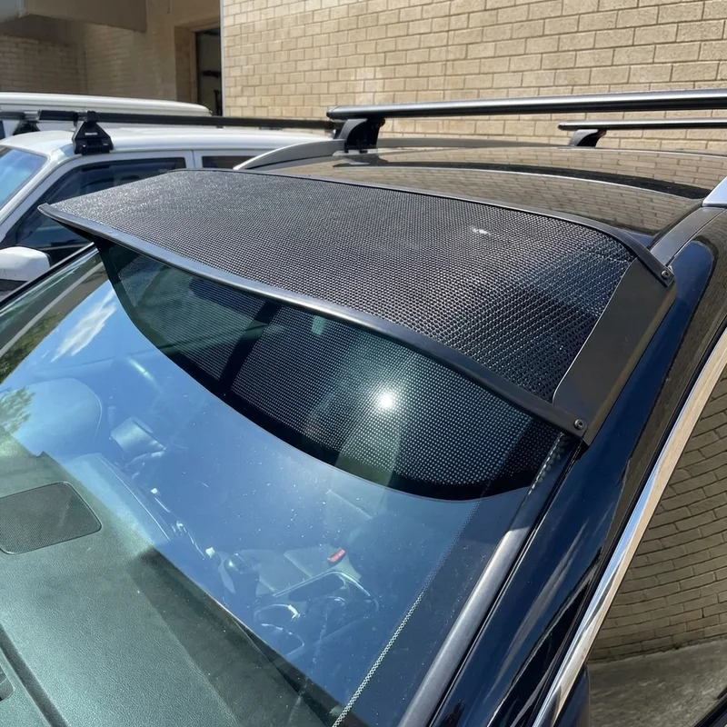 Scion iQ síťová sluneční clona na čelní sklo (2012 - 2015) - 1