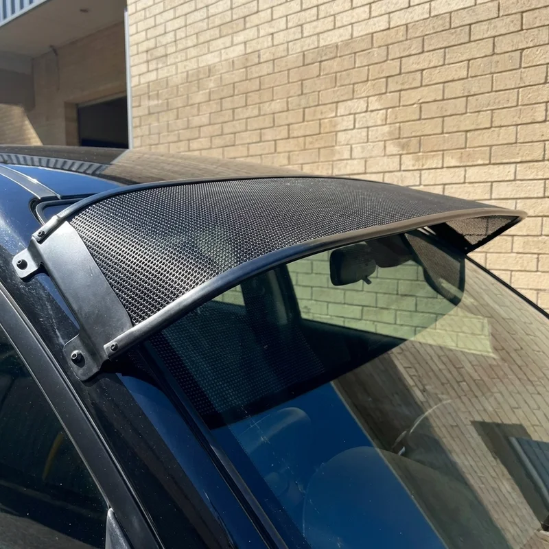 Seat Ibiza Mesh Windscreen Sunvisor (2001 - 2022) - 1