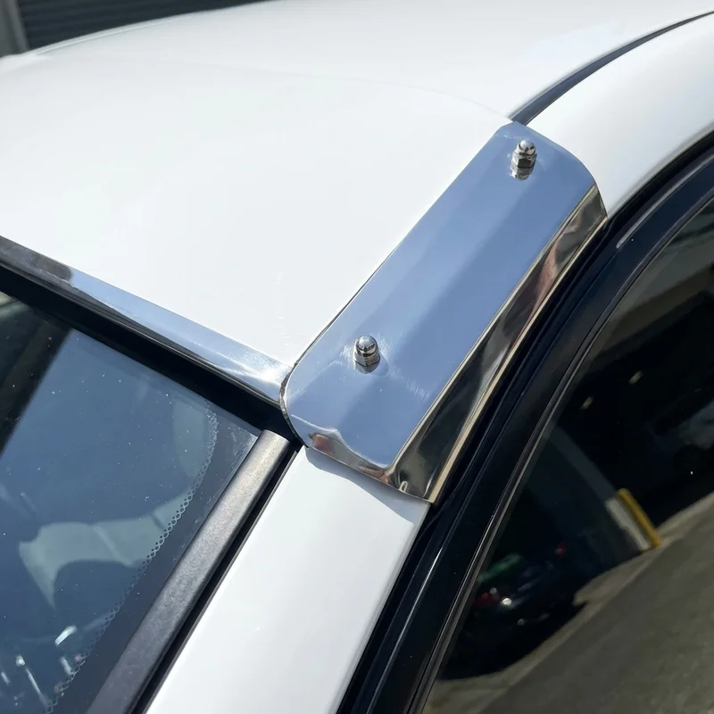 Sterling Truck Acterra 6500 Sunvisor Mounting Bracket Kit (2001 - 2007) - 1