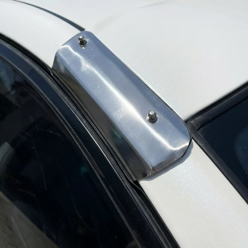 Subaru DL komplet montažnih nosilcev za senčnik (1973 - 1989) - 1