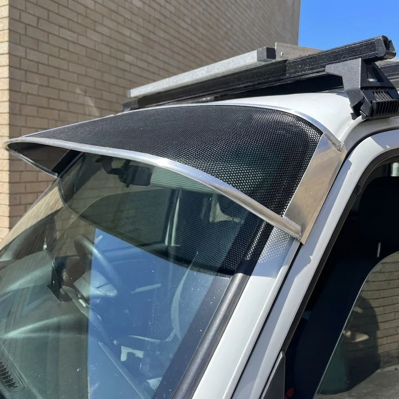 Suzuki Aerio Mesh Windscreen Sunvisor (2002 - 2007) - 1