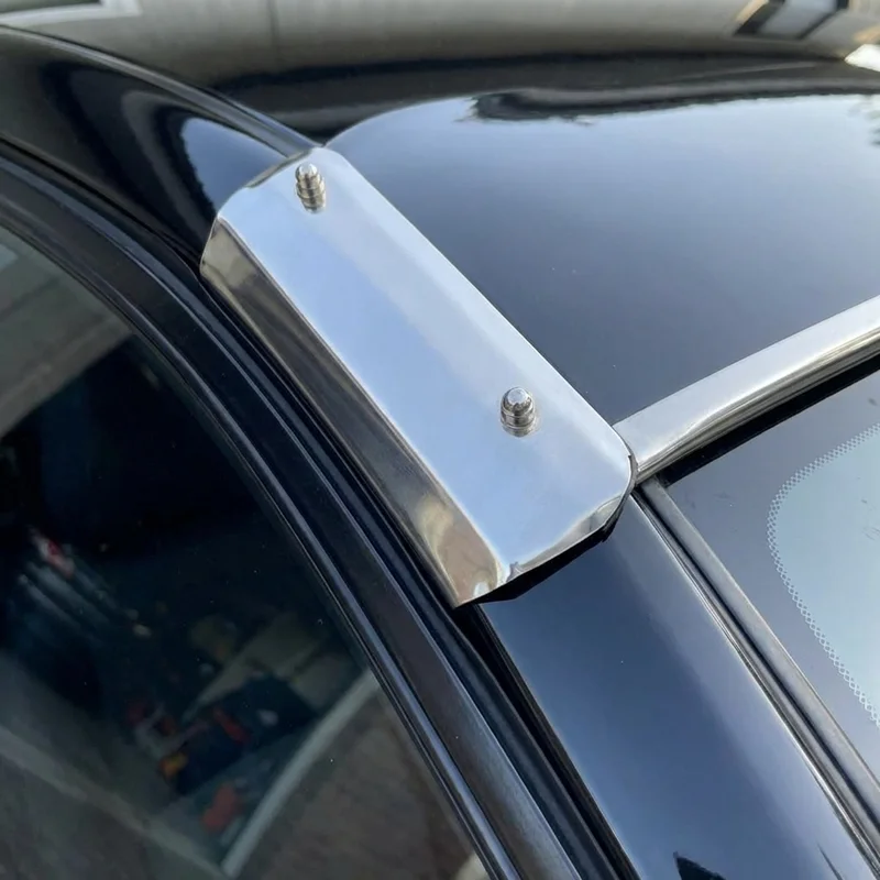 Zestaw uchwytów montażowych do osłony Suzuki Ertiga (2019 - 2022) - 1