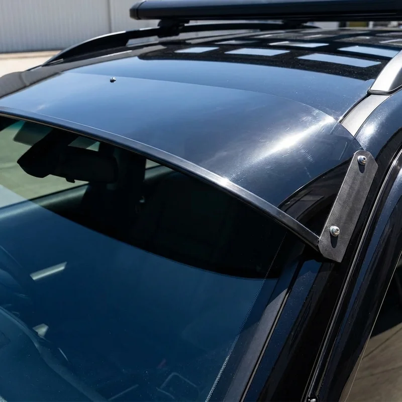 Suzuki Esteem tahke akrüül-päikesevisiir tuuleklaasile (1995 - 2002) - 1