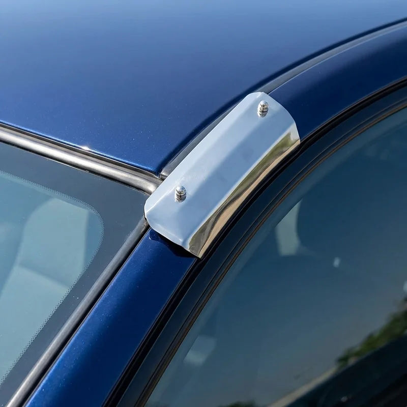 Suzuki Grand Vitara Sunvisor Mounting Bracket Kit (1999 - 2017) - 1